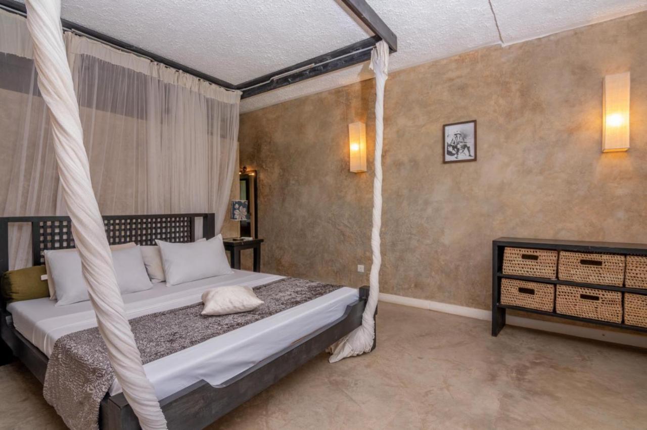 The Lawford Hotel Malindi Bagian luar foto