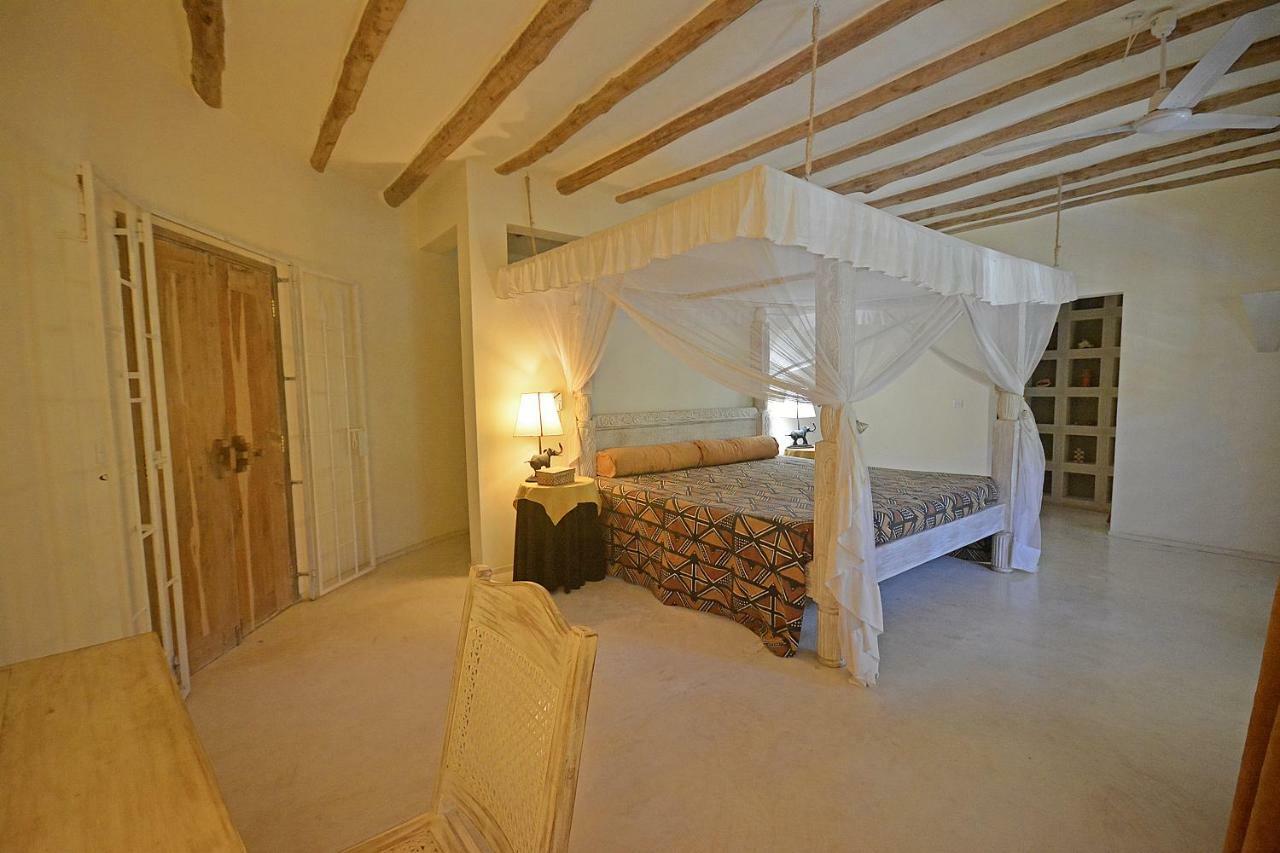 The Lawford Hotel Malindi Bagian luar foto