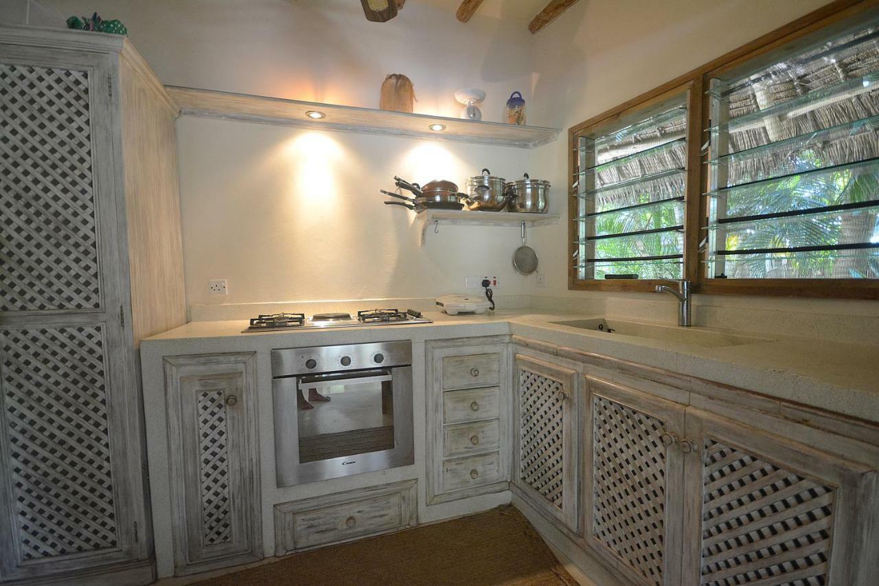 The Lawford Hotel Malindi Bagian luar foto