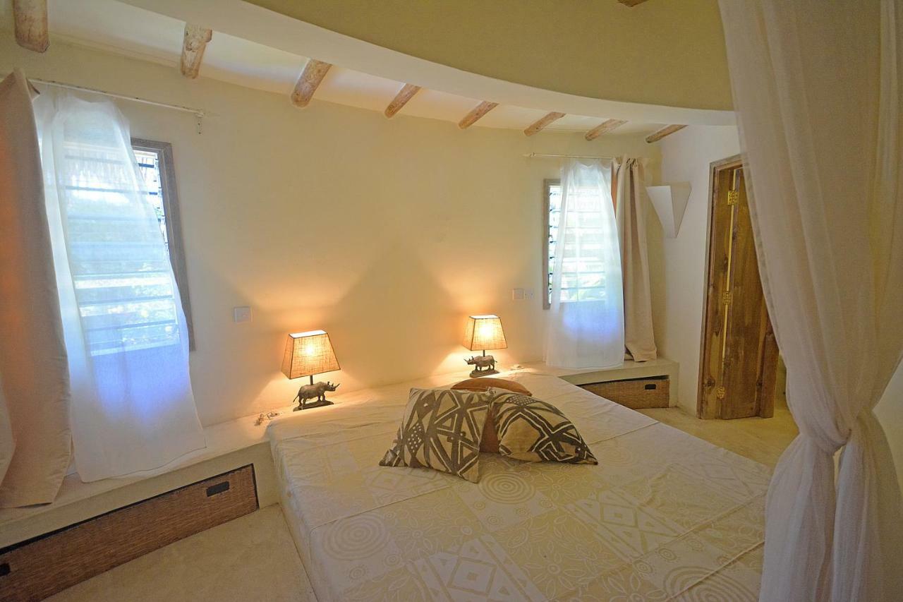 The Lawford Hotel Malindi Bagian luar foto