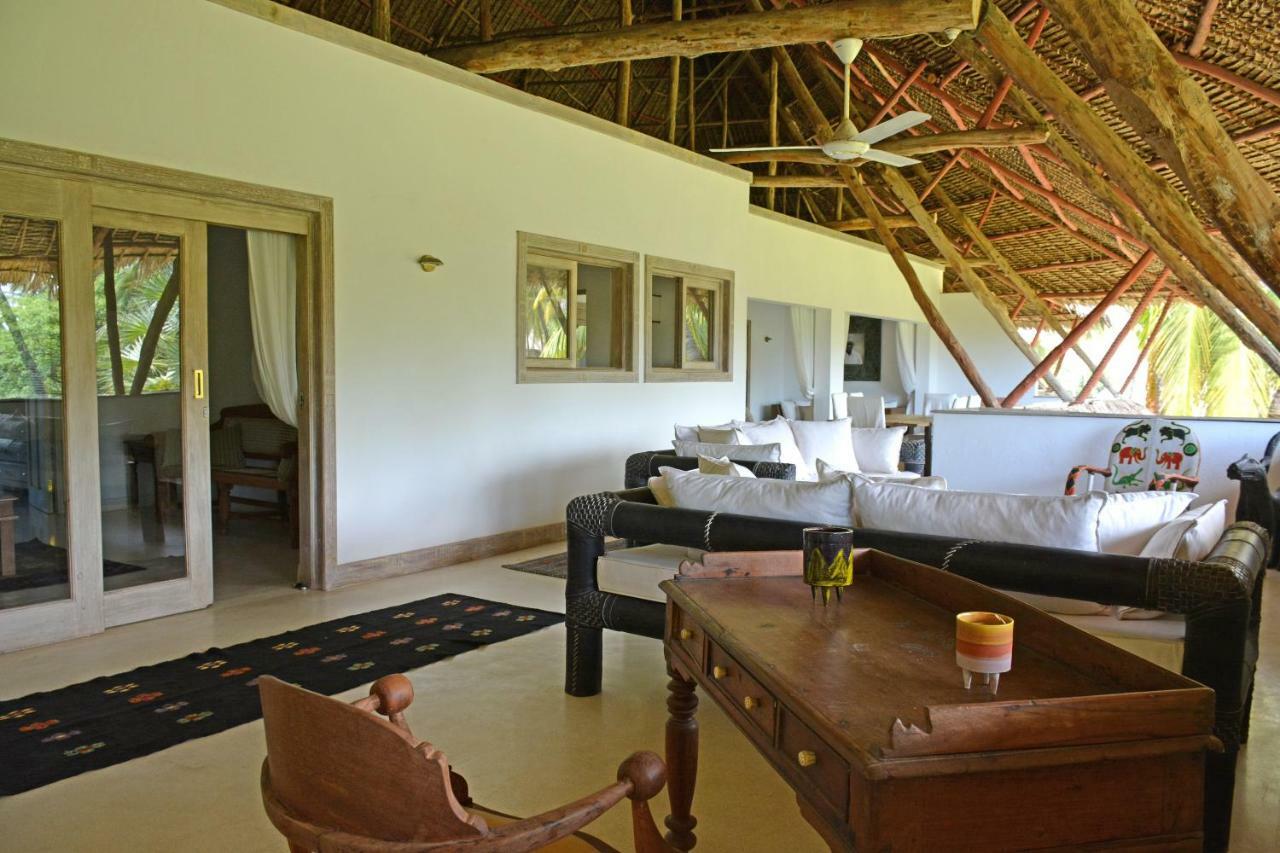 The Lawford Hotel Malindi Bagian luar foto